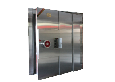 金庫(kù)門(mén)